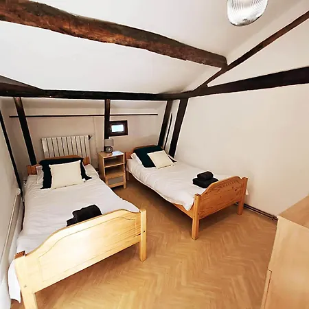 別荘 Les Quatre Chenes