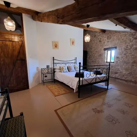 別荘 Les Quatre Chenes